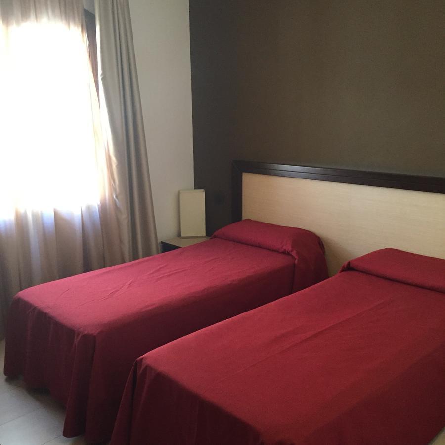 Hotel Il Portico 파뷔냐나도 외부 사진