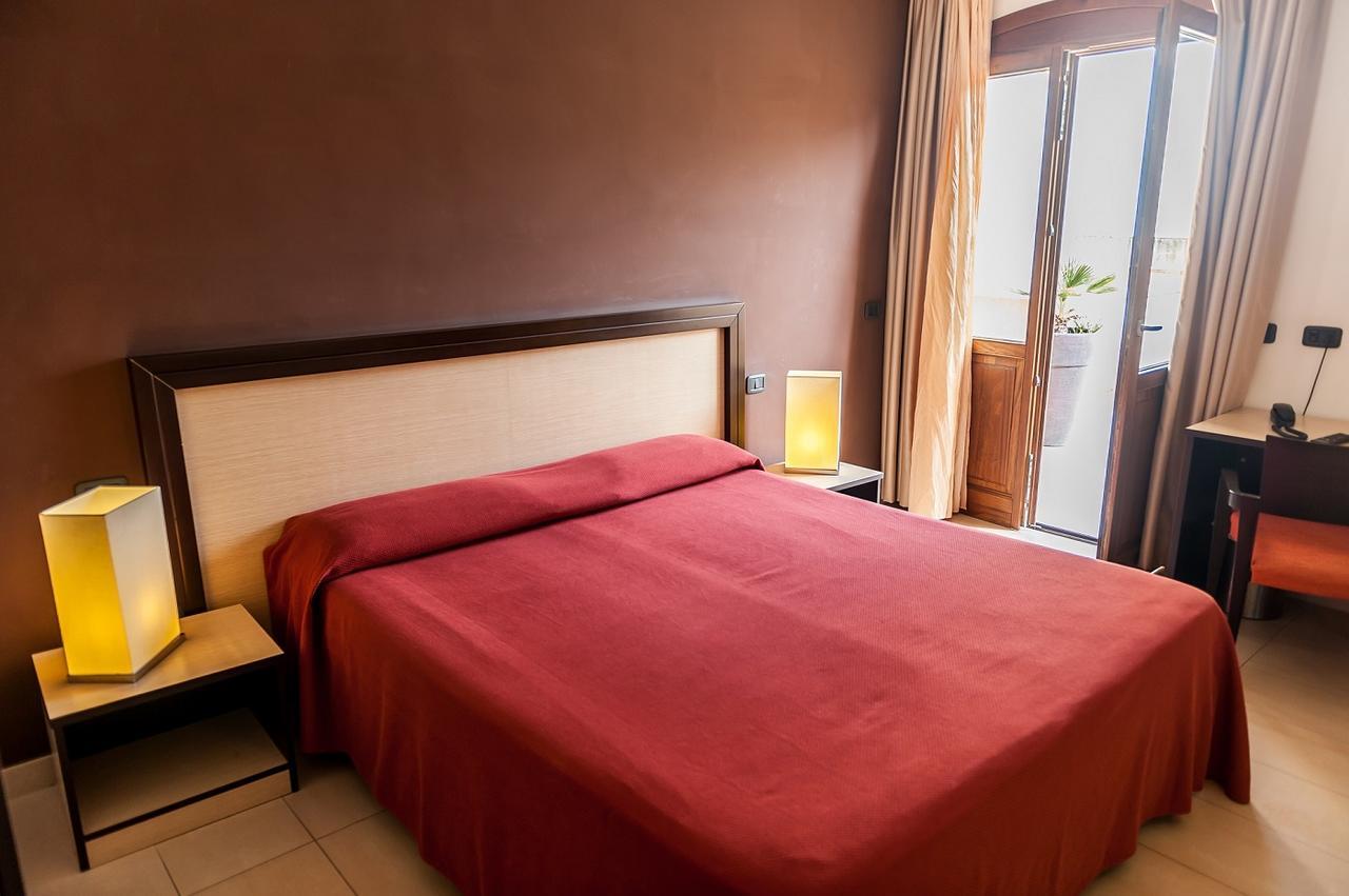 Hotel Il Portico 파뷔냐나도 외부 사진